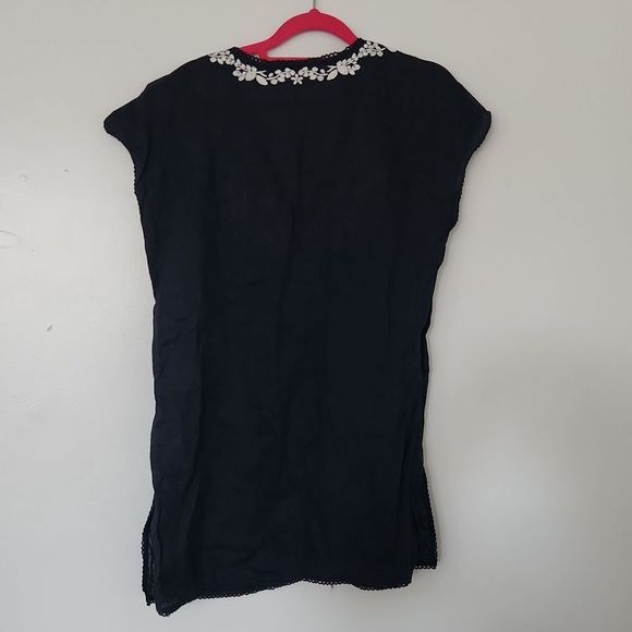 Tory BurchIssy Scallop-Trim Embroidered Tunic - Picture 7 of 9